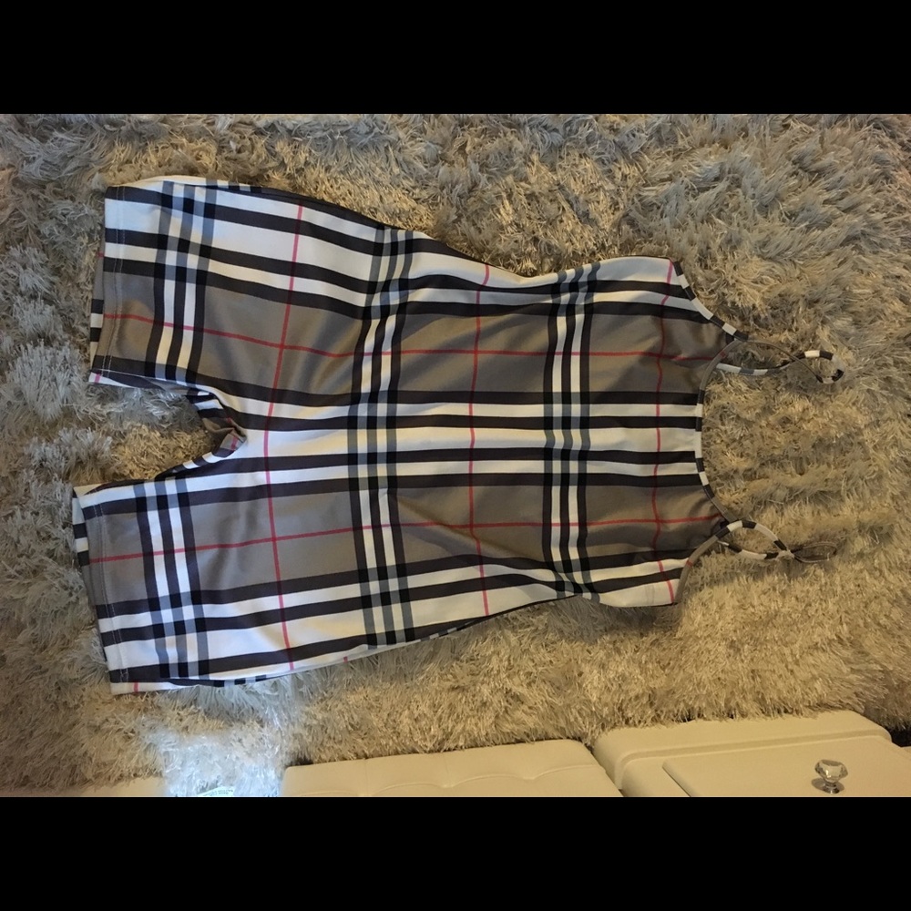 XL One-piece Burberry style bodysuit